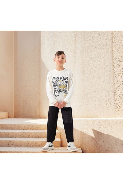 Juniors سويت شيرت بطبعة جرافيكية وأكمام طويلة