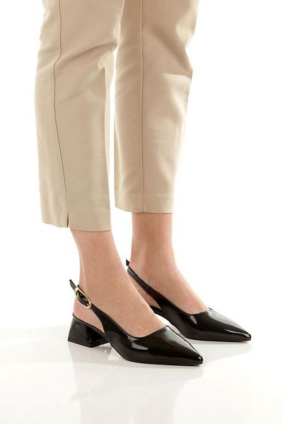 Tetaf Pointed Toe Buckle Detailed Women's Short Heeled Shoes