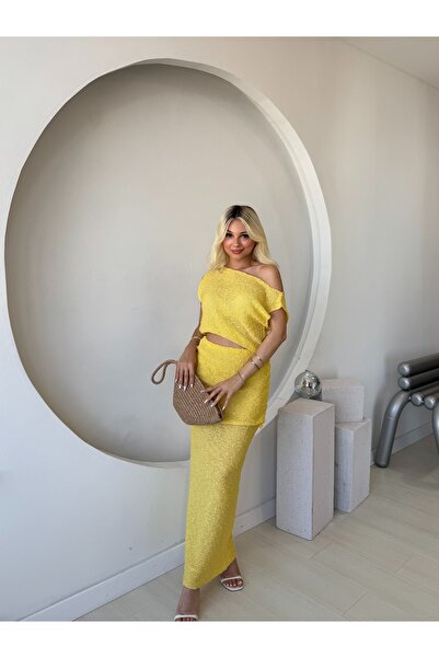 FEHUBLOOM Yellow Textured Drape Detailed Double Suit