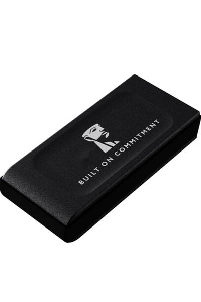 Kingston 2Tb Sxs1000/2000Ga Portable Ssd Read up to 1.050Mb/S Write up to 1.000Mb/S