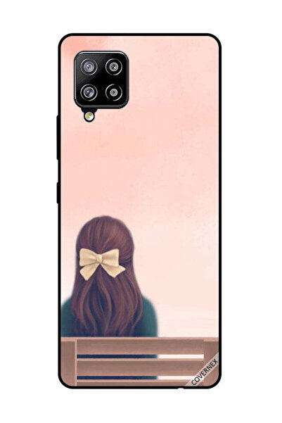 Covernex غطاء حماية لهاتف سامسونج جالاكسي M42 5G، فتاة جميلة على مقعد