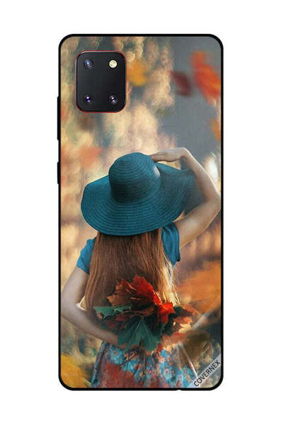 Covernex غطاء حماية لهاتف سامسونج جالاكسي نوت 10 لايت - فتاة قبعة تخفي أوراق ...