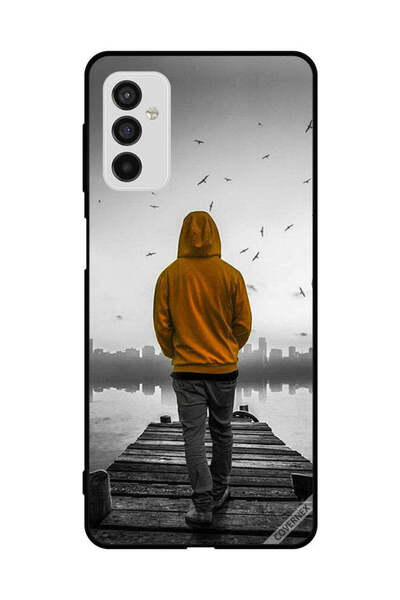 Covernex غطاء حماية لهاتف سامسونج جالاكسي M52 5G - فتى حزين يمشي