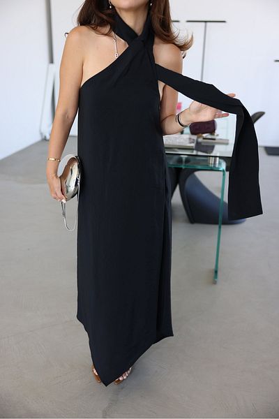 Özge Özgenç Modal Dress with Halter Neck Detail