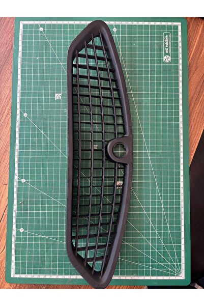 3B38 فورد مونديو 4 شبكة الصدر الأمامية