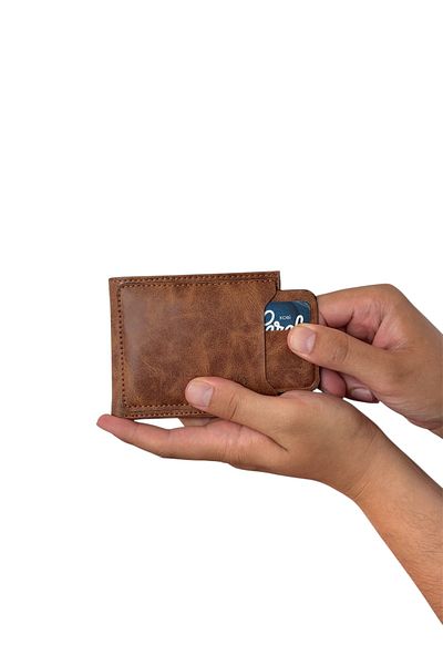 Tisaati Premium Series Special Boxed Luxury Leather Horizontal Wallet Belt and Bracelet Men's Set