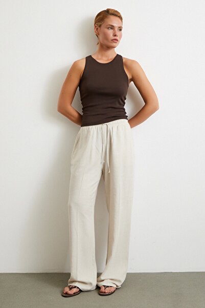 Never more Elastic Waist Pipe Leg Trousers Beige
