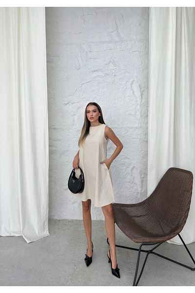 Zerenyus Bell Cut Beige Halter Neck Short Basic Dress