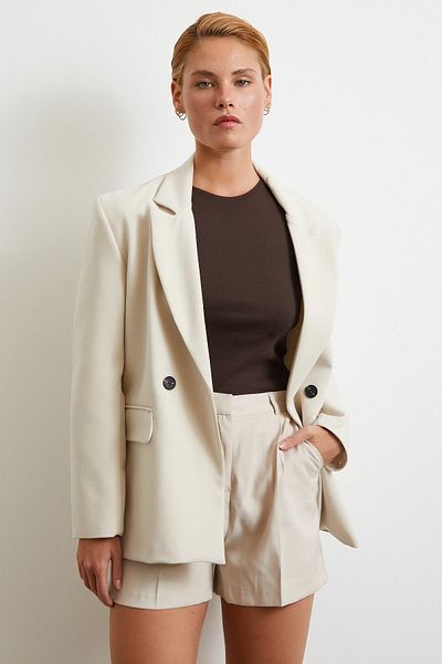 Never more Pleated Pocket Shorts Mink