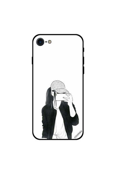 Covernex غطاء حماية لهاتف iPhone 8، فتاة تلتقط صورة بالأبيض والأسود