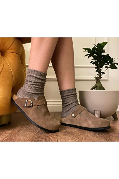 runteel Closed Front Slippers Boston Model