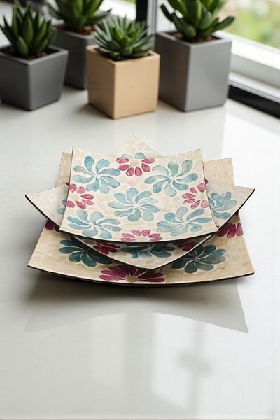 oceanpoint Embroidered, 3-Piece, Hand-Painted, Floral, Presentation Plate Set, Square Form, Pearl Appearance