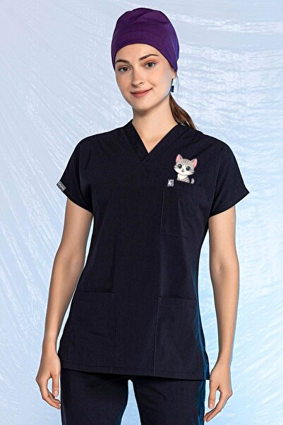 Pratik Medikal Lacivert Özel Veteriner Forması Tüy Tutmaz Sıvı İtici Baskılı Scrubs Tek Üst Unisex