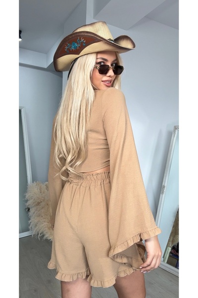 Pretty Super light summer outfit