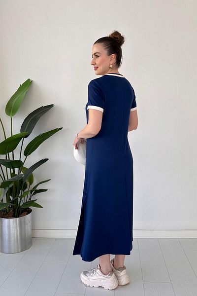 MaziButik Rochie modală cu decolteu rotund, albastru bleumarin