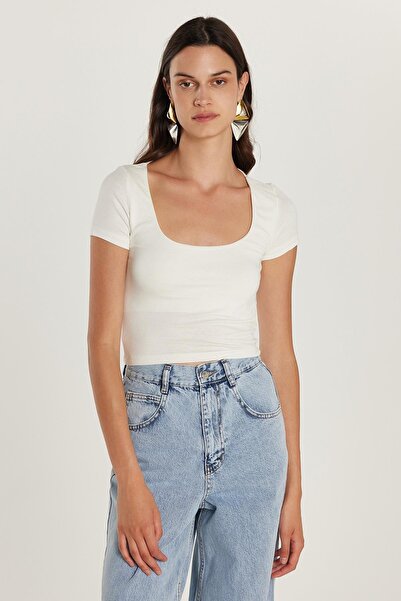 Tudors Women's Slim Fit Slim Fit Short Sleeve U Neck Ecru Blouse