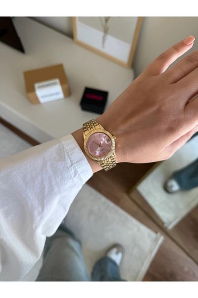 RoseandRoses Olenda Round Serrated Case Women's Wristwatch Gold (Pink Dial)