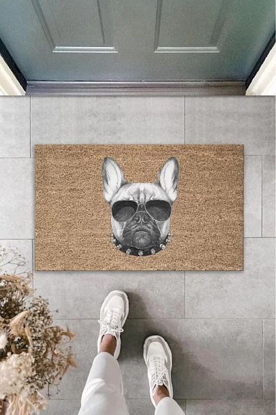 Mu Art Ahşap Digital Printing Serious Dog with Brown Sunglasses and Leash Decorative Door Mat K-2017