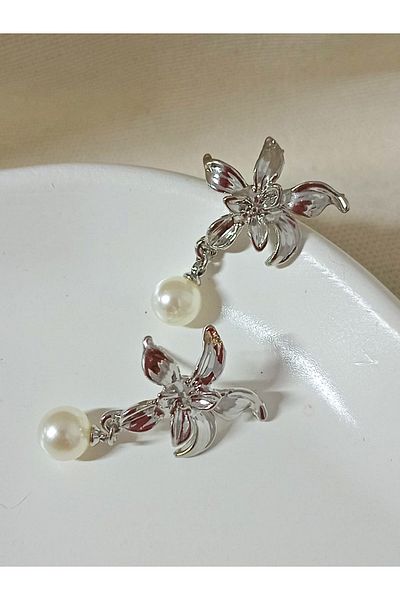 mos&more Silver Pearl Dangle Elegant Women's Earrings