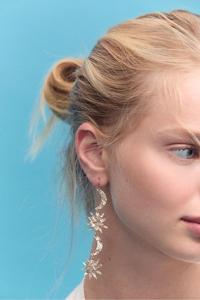 Stradivarius Set of 2 moon and sun dangle earrings