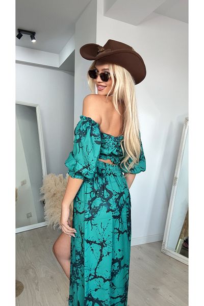 Pretty Summer set consisting of skirt and top