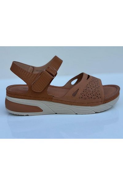 Travel Soft INT1223Y050 Γυναικεία πέδιλα Camel 3FX