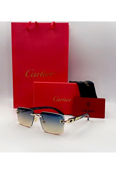 Cartier Beautifully Designedبديله Sunglasses With All Accessories