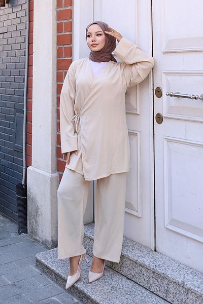 MİSSKAYLE Tie-Detail Kimono Set Beige