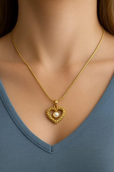 Butik Steel Valentine's Knot Heart Necklace Hollow Heart Silver
