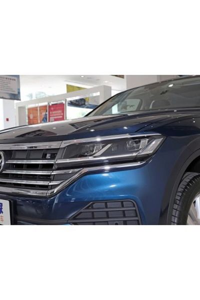 Xenon Bright Left headlight glass for Volkswagen Touareg 3 without Facelift (2019 - 2023) LED Low headlight