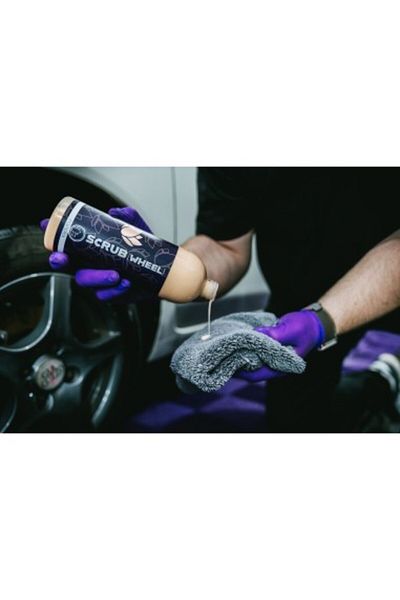 NANOLEX Soluție de curățare manuală a roților Scrub (WHEEL), 750 ml