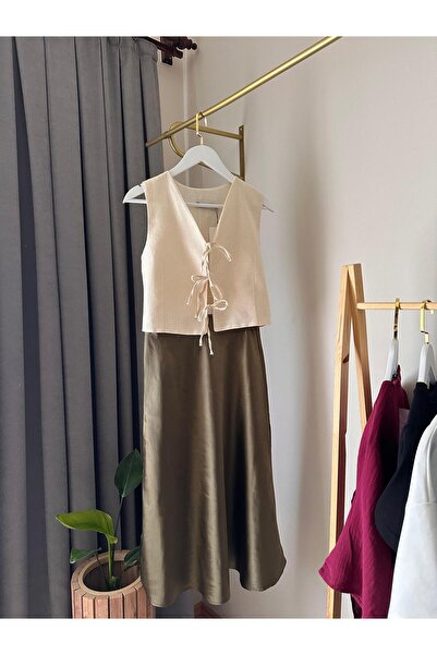 Store Saten Kumaş Yağ Yeşili Etek