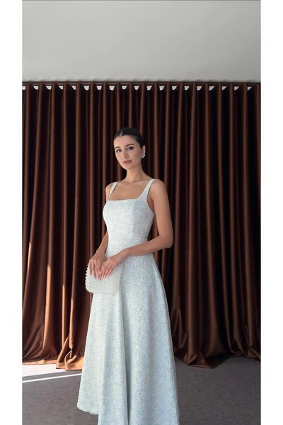 HAZELANNA Kare Yaka Jakarlı Gümüş Elbise