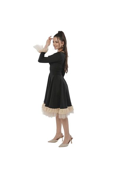 Nice Model Elegant Midi Crepe Dress with Lace Trim - Long Sleeve Women's Formal Evening Party Outfit