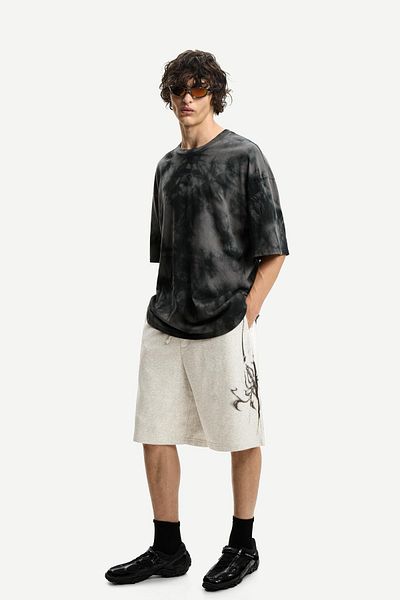 Bershka Printed Bermuda shorts
