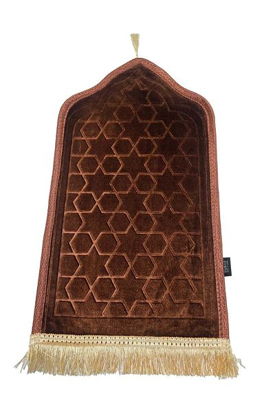 Yuwell Prayer Mat Embossed Anti-Slip Velvet Mini Prayer Mat Sajadah Mat 60X35CM Brown