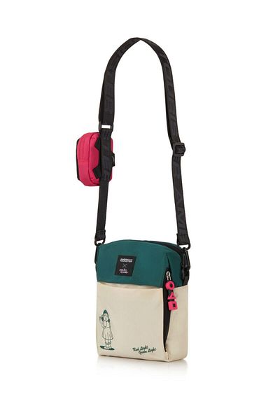 American Tourister Squid Game - Pearl / Deep Green - 1 Year Global Warranty