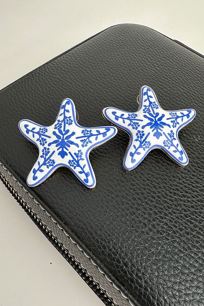 Modex Flower Patterned Starfish Earrings (5cm)