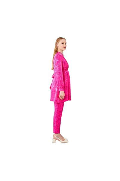 Levidor Embroidered Jacquard Fabric Pants Suit