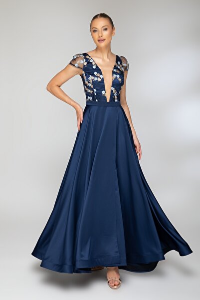 Atmosphere Fashion Rochie lungă bleumarin cu dantelă florală la bust