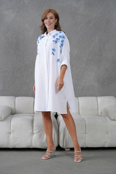 BURRASCA Oversize Linen Tunic with Embroidery