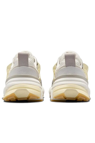 Nike V2K Run Womens Walking Shoes Reflektörlü Kadın Yürüyüş Ayakkabısı Krem