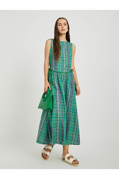 Styli Checked Print Sleeveless Maxi Dress