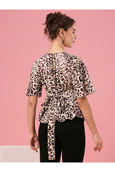 Globus By Styli Animal Print Round Neck Pleated Detail Top