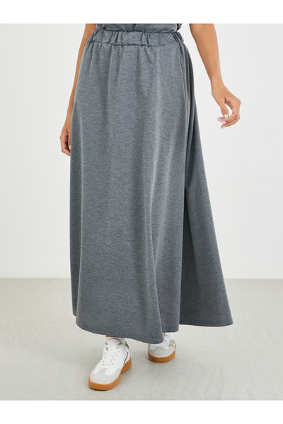 Styli Solid Short Sleeve Top and A-Line Maxi Skirts Co-Ords
