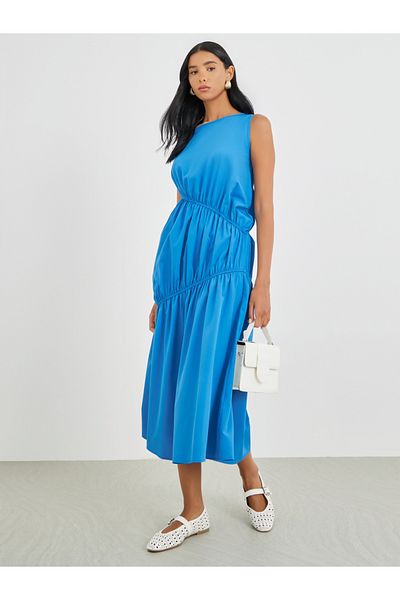 Styli Solid Sleeveless Irregular Pleated Detail Midi Dress