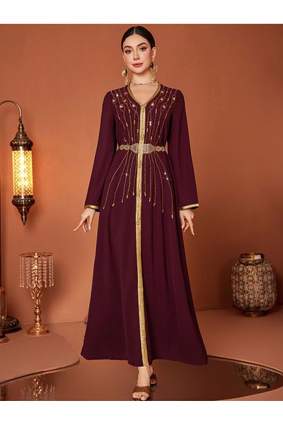 Take Two By Styli جلابية مطرزة بالخرز مع حزام من الدانتيل
