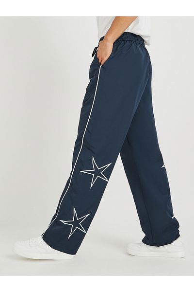 Styli Star Printed Oversized Open Hem Joggers with Piping Detail