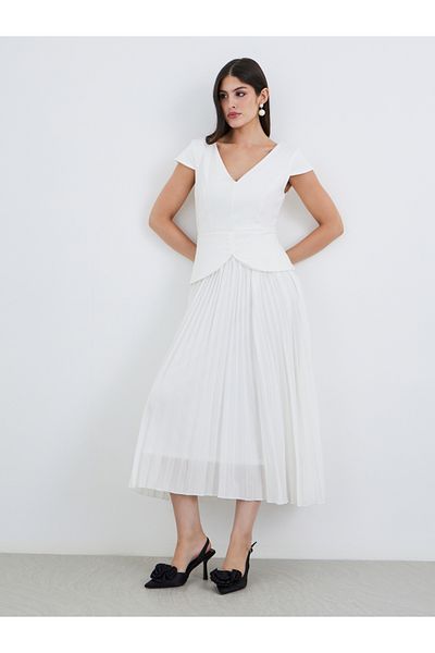 Styli Solid Pleated Short Sleeves A-Line Midi Dress