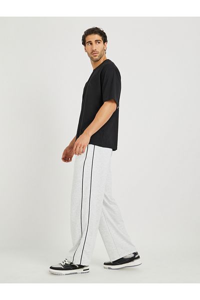 Styli Solid Straight Fit Open Hem Joggers with Piping Detail